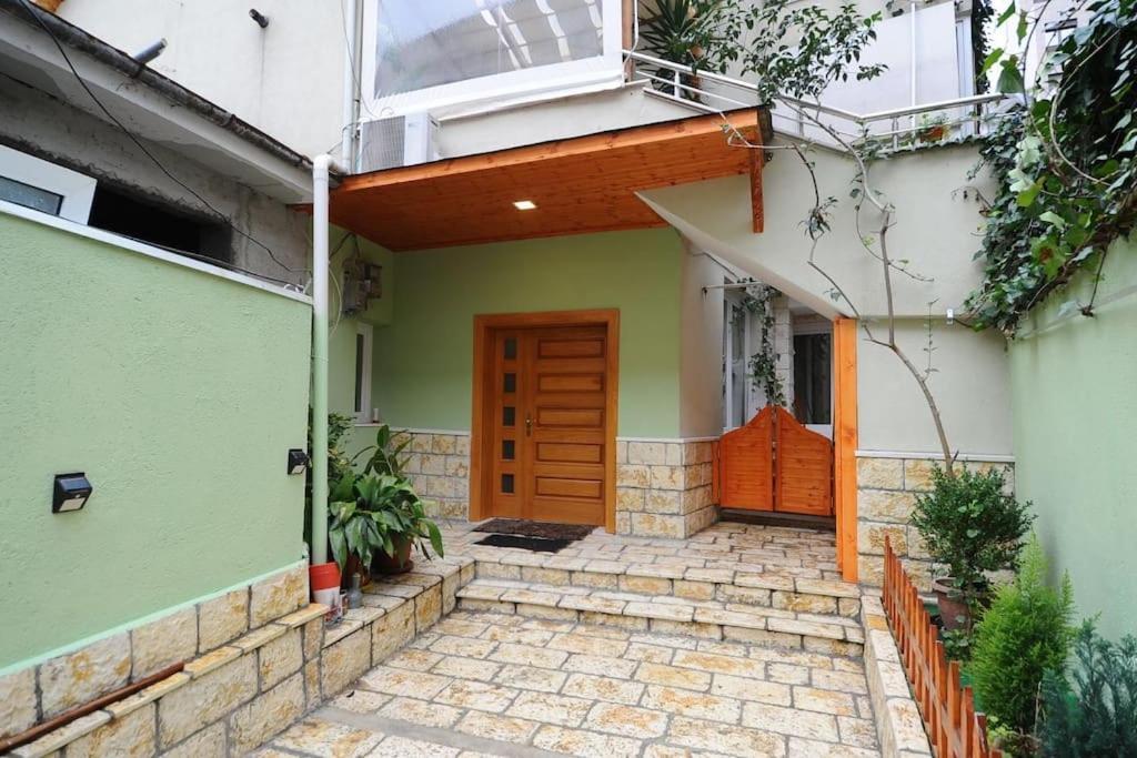 Apartamento Grandpa House App.1 Tirana Exterior foto